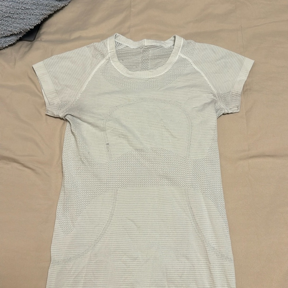 Lululemon Top!